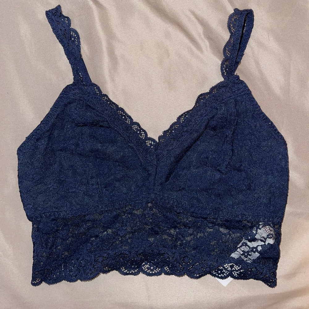 Hollister brallet